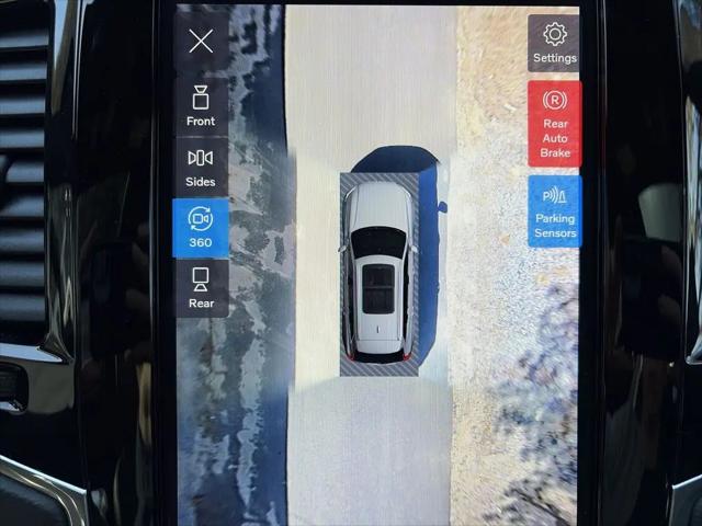 2023 Volvo XC90 Recharge T8 Ultimate Bright Theme 7-Seater