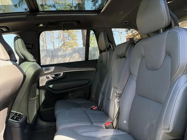 2023 Volvo XC90 Recharge T8 Ultimate Bright Theme 7-Seater