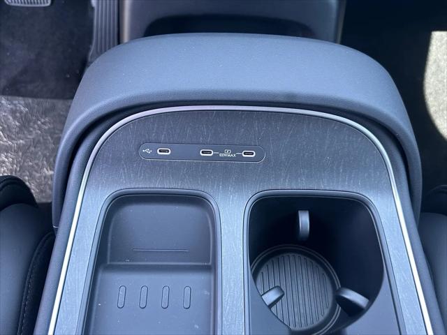 2026 Hyundai Palisade Hybrid Blue SEL 7P