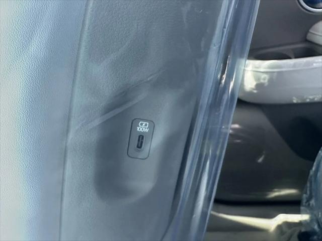 2026 Hyundai Palisade Hybrid Blue SEL 7P