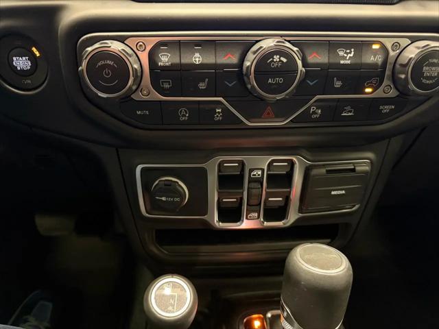 2022 Jeep Gladiator Sport