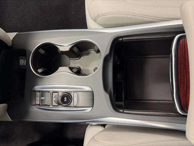 2016 Acura MDX Technology & AcuraWatch Plus Packages