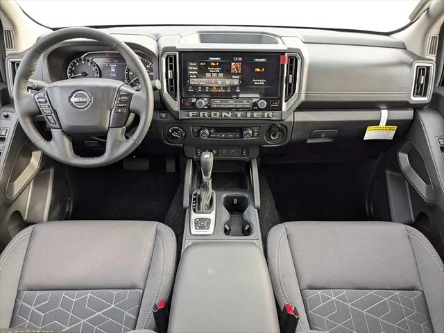 2026 Nissan Frontier Crew Cab SV 4x4