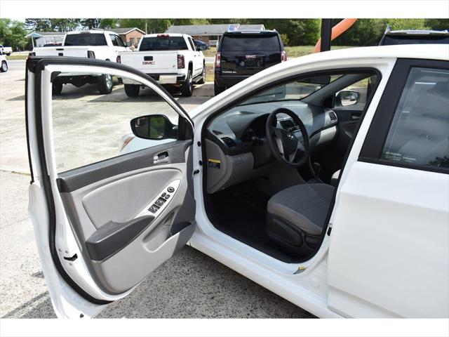 2015 Hyundai Accent GLS