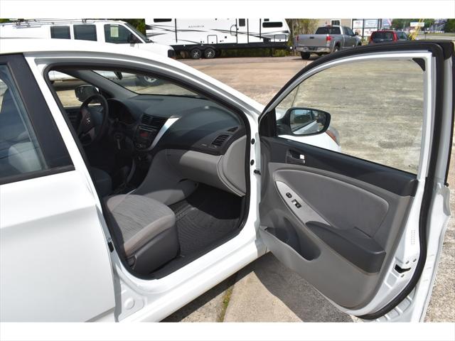 2015 Hyundai Accent GLS