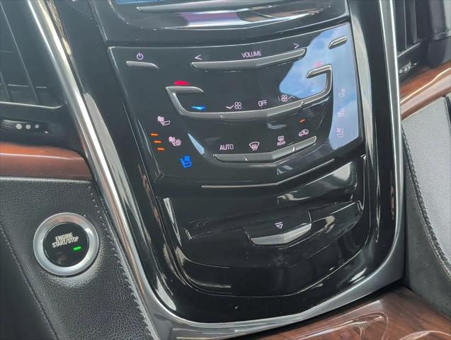 2017 Cadillac Escalade Premium Luxury