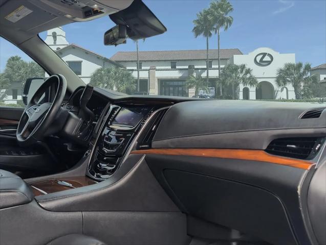 2017 Cadillac Escalade Premium Luxury