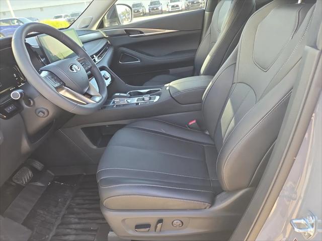 2026 INFINITI QX60 LUXE AWD