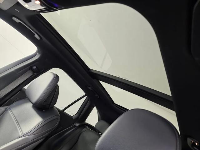 2025 Mercedes-Benz GLC SUV