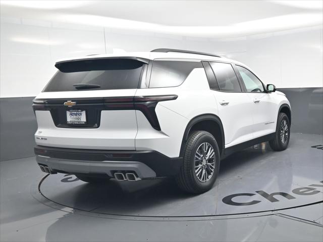 2026 Chevrolet Traverse FWD LT