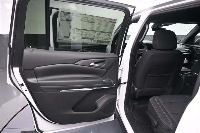 2026 Chevrolet Traverse FWD LT