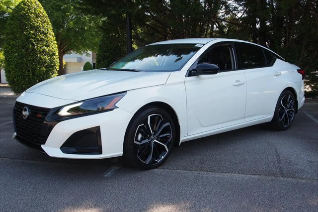 2026 Nissan Altima SR FWD