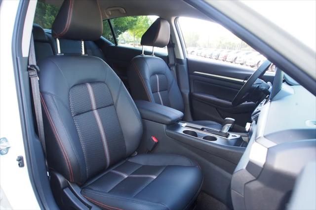2026 Nissan Altima SR FWD