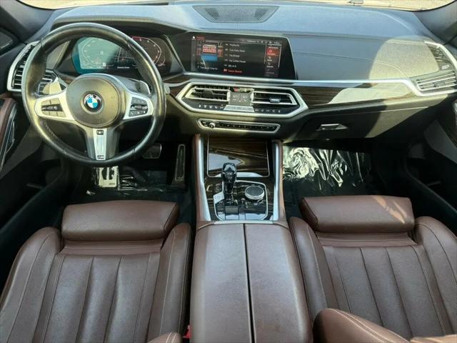 2021 BMW X6 M50i