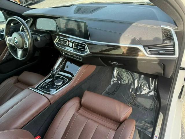 2021 BMW X6 M50i