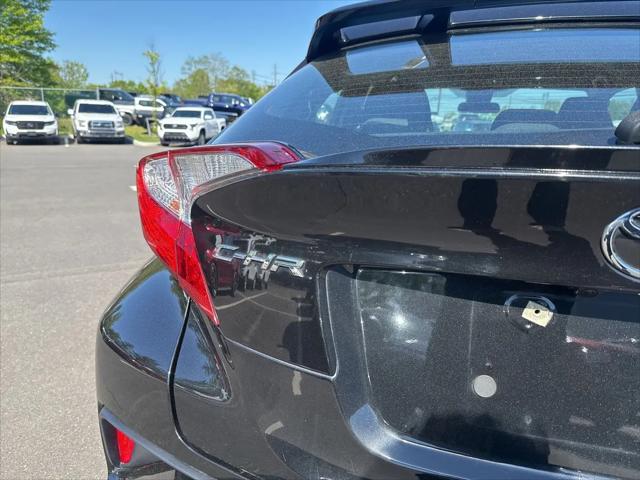 2021 Toyota C-HR LE
