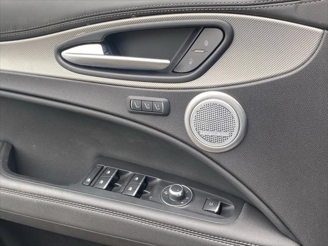 2024 Alfa Romeo Stelvio Veloce AWD