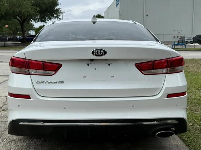 2020 Kia Optima LX