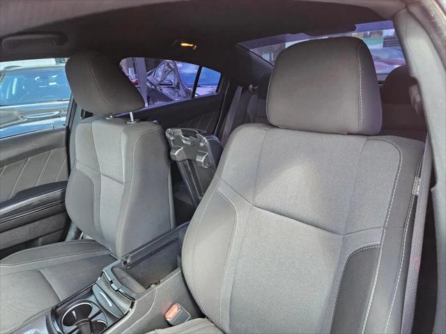 2022 Dodge Charger SXT RWD