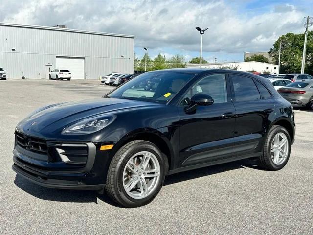2025 Porsche Macan Macan