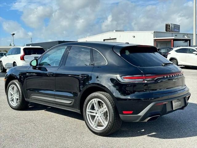 2025 Porsche Macan Macan