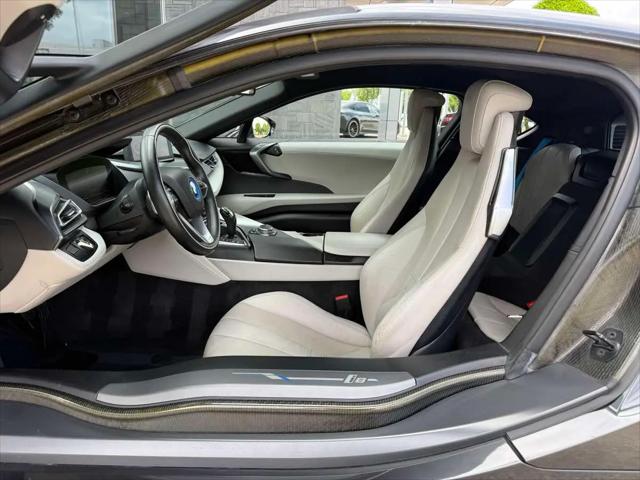 2015 BMW i8 Coupe