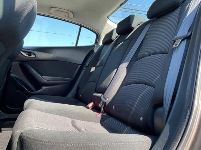 2014 Mazda Mazda3 i Touring