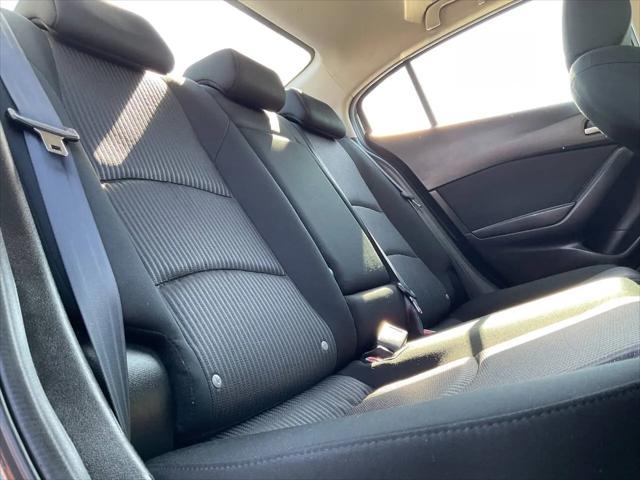 2014 Mazda Mazda3 i Touring
