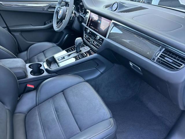 2025 Porsche Macan GTS
