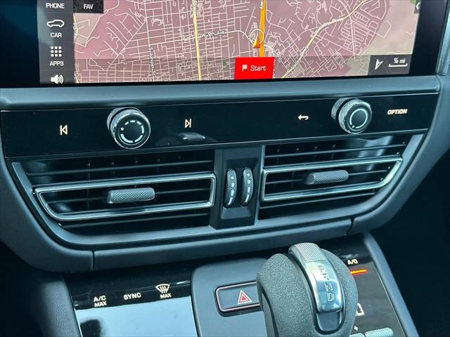 2025 Porsche Macan GTS