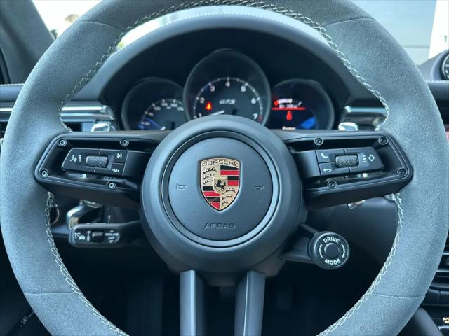 2025 Porsche Macan GTS