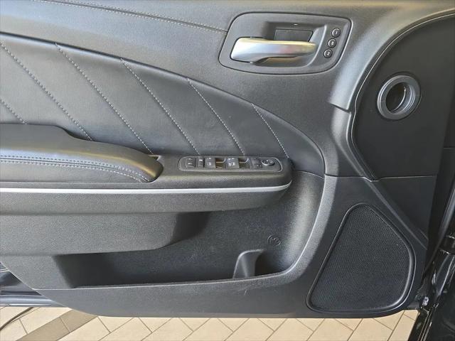 2022 Dodge Charger SXT RWD