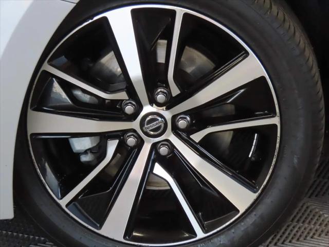 2021 Nissan Maxima SV Xtronic CVT