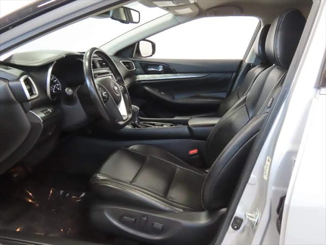 2021 Nissan Maxima SV Xtronic CVT
