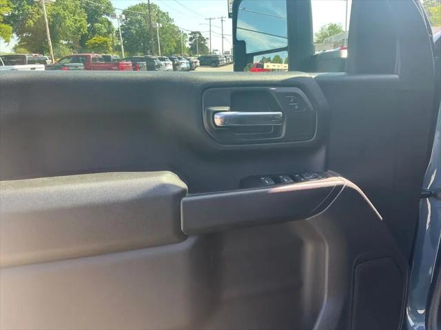 2026 Chevrolet Silverado 2500HD Crew Cab, Standard Bed, WT, 4WD