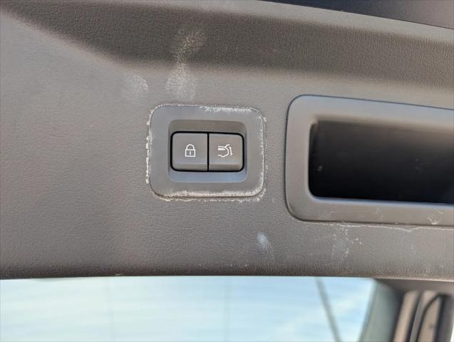 2024 Mazda X-90 3.3 Turbo Select