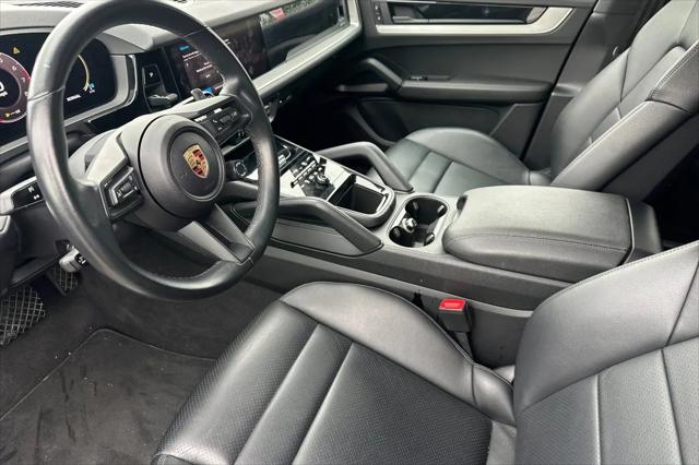 2024 Porsche Cayenne Cayenne