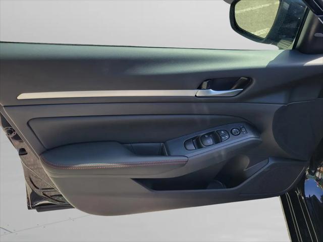 2026 Nissan Altima SR FWD