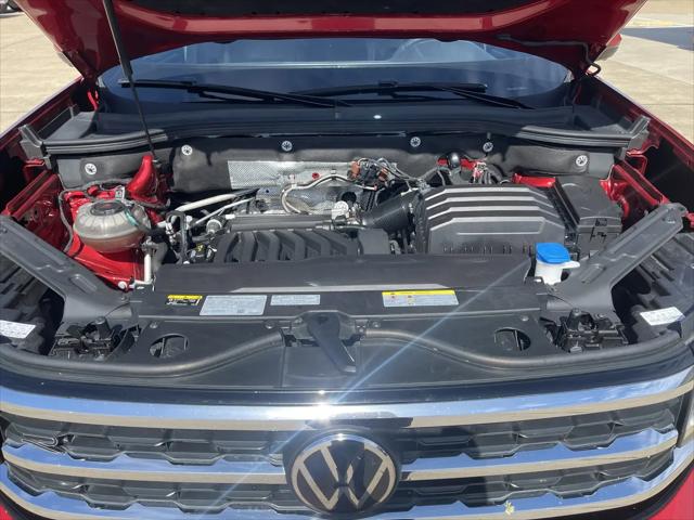 2023 Volkswagen Atlas Cross Sport 3.6L V6 SEL Premium R-Line