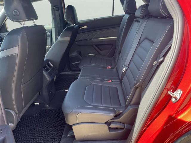 2023 Volkswagen Atlas Cross Sport 3.6L V6 SEL Premium R-Line
