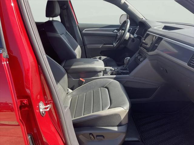 2023 Volkswagen Atlas Cross Sport 3.6L V6 SEL Premium R-Line