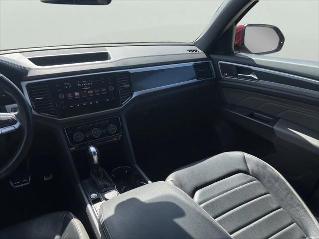 2023 Volkswagen Atlas Cross Sport 3.6L V6 SEL Premium R-Line