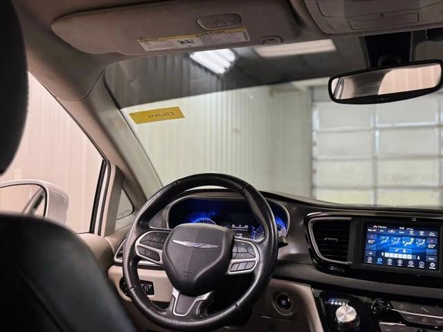 2020 Chrysler Pacifica Touring L