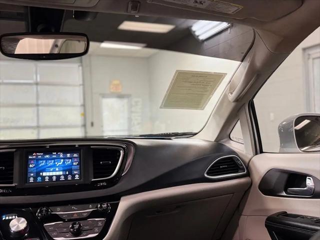 2020 Chrysler Pacifica Touring L