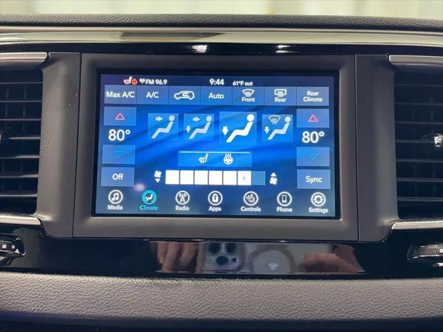 2020 Chrysler Pacifica Touring L