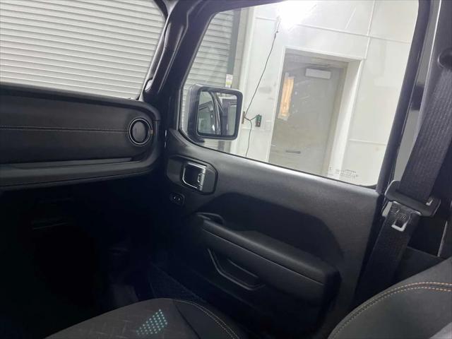 2025 Jeep Gladiator Sport