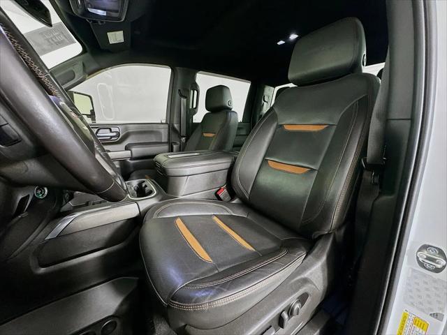 2022 GMC Sierra 2500HD 4WD Crew Cab Standard Bed AT4