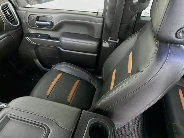 2022 GMC Sierra 2500HD 4WD Crew Cab Standard Bed AT4