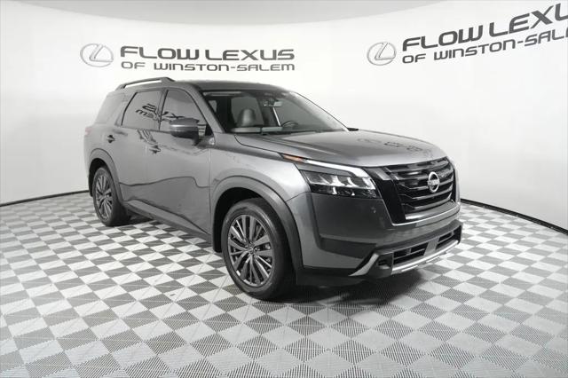 2024 Nissan Pathfinder SL FWD