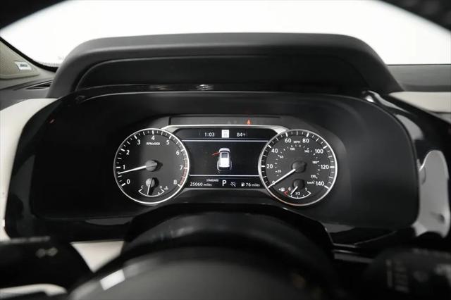 2024 Nissan Pathfinder SL FWD